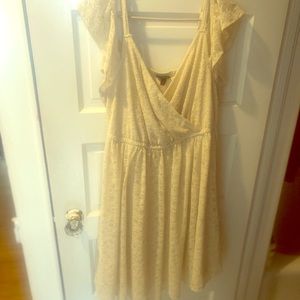 EUC white lace babydoll cold shoulder midi dress